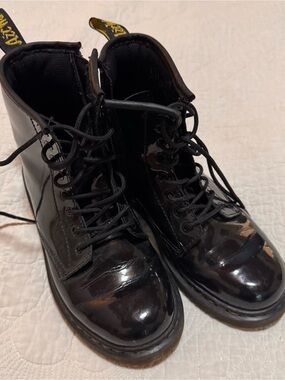 Dr. Martens Black Patent Lace-Up Kids Boots